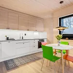 Ecological Wood House With A Garden 트롬쇠
