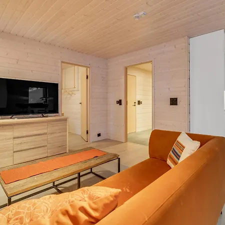 Appartement Ecological Wood House With A Garden Tromsø