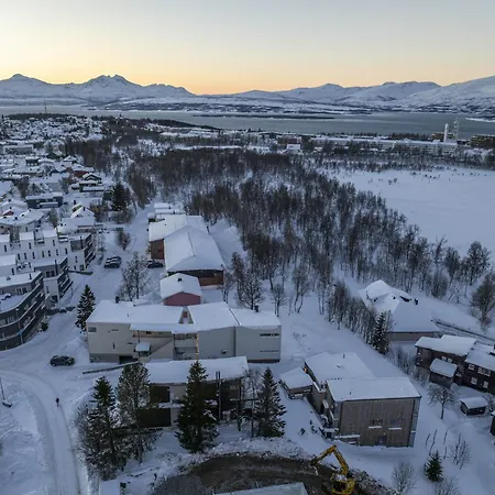 Ecological Wood House With A Garden Apartamento Tromsø