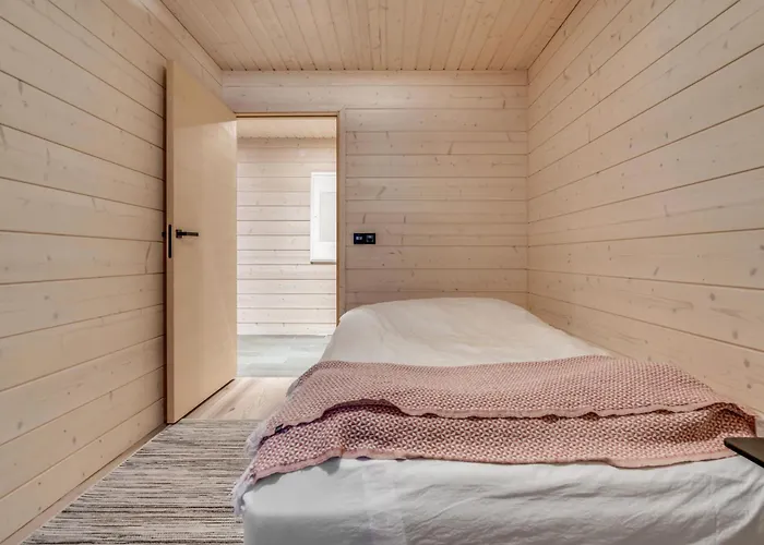 Ecological Wood House With A Garden * Tromsø