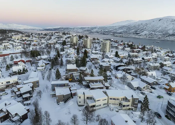 Ecological Wood House With A Garden Tromsø